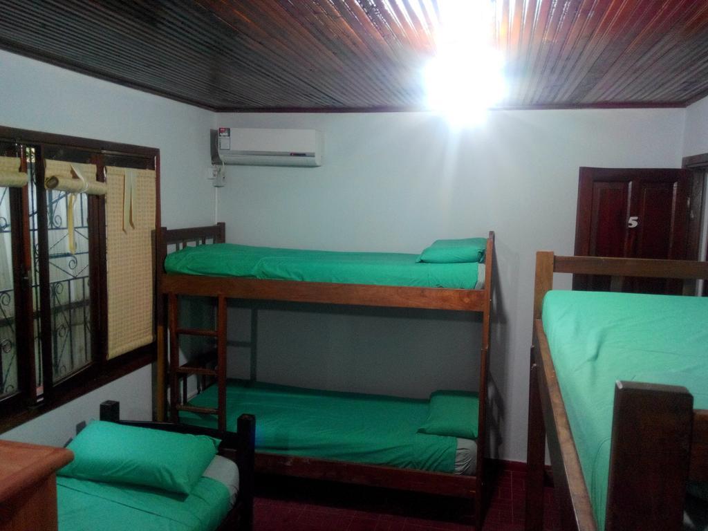 Iguazu Rey Hostel Puerto Iguazú Kültér fotó