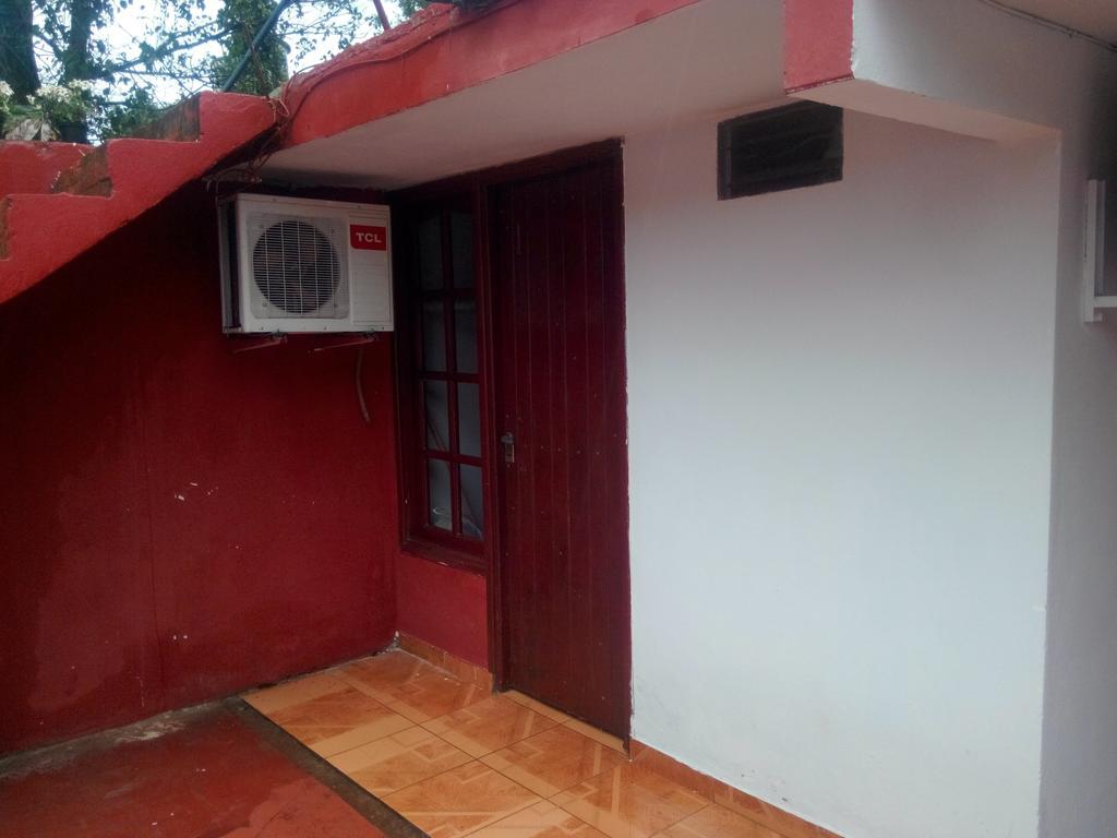 Iguazu Rey Hostel Puerto Iguazú Kültér fotó
