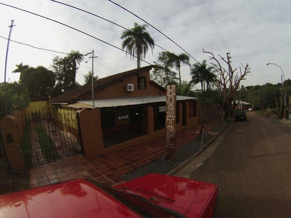 Iguazu Rey Hostel Puerto Iguazú Kültér fotó
