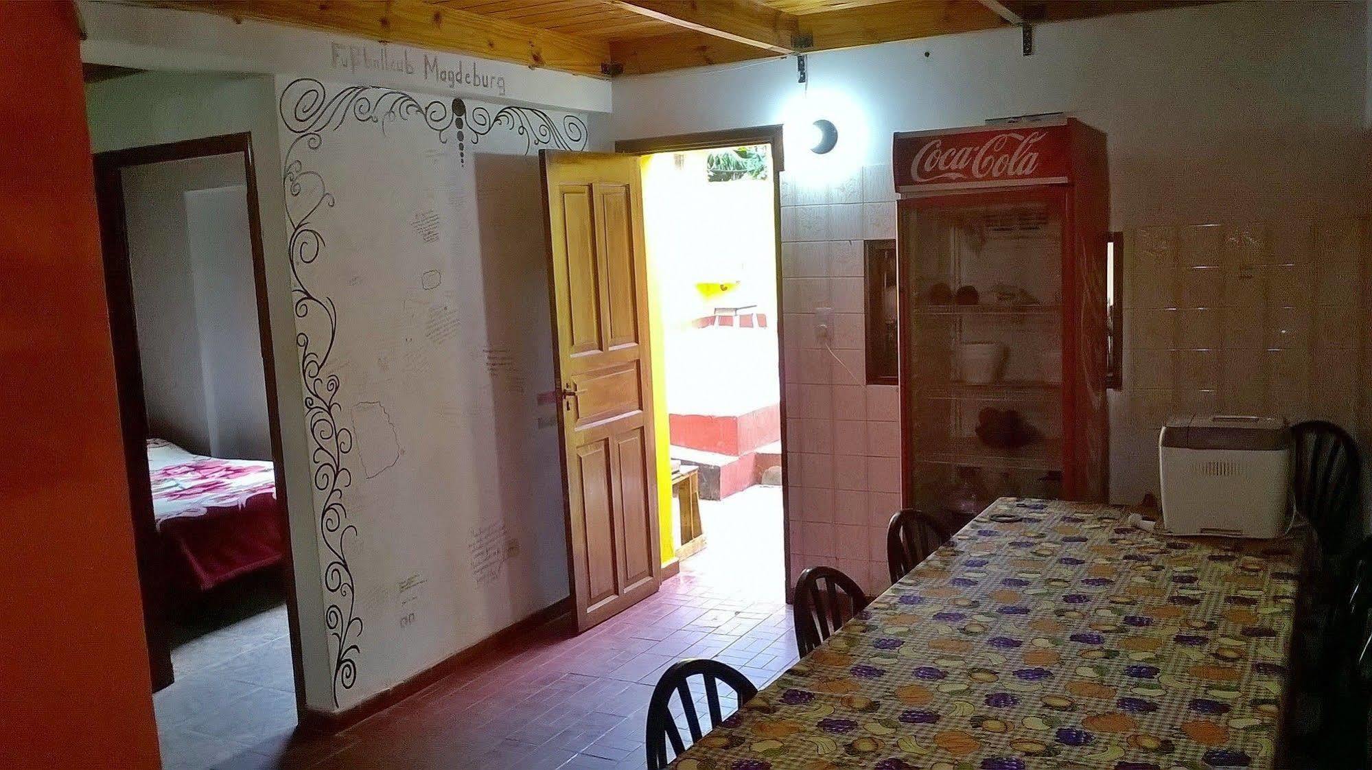 Iguazu Rey Hostel Puerto Iguazú Kültér fotó